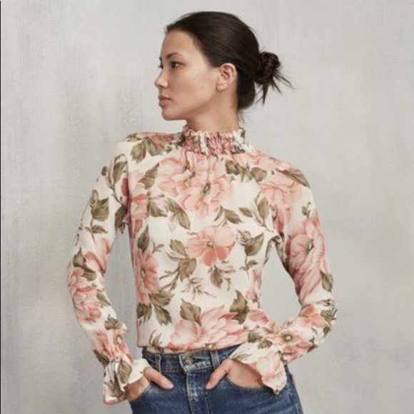 Reformation Tops - Reformation Jenning Top in Nahai Print, sz Small.